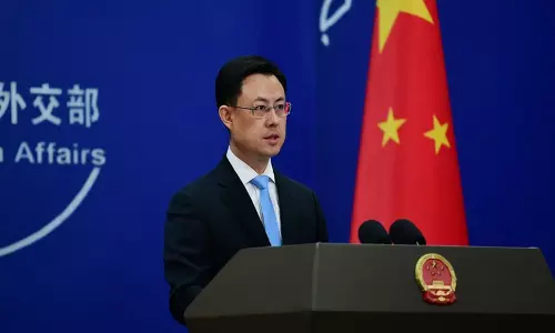China ईरानी रेड क्रिसेंट सोसाइटी को 200,000 अमेरिकी डॉलर की सहायता प्रदान करेगा। China ईरानी रेड क्रिसेंट सोसाइटी को 200,000 अमेरिकी डॉलर की सहायता प्रदान करेगा।