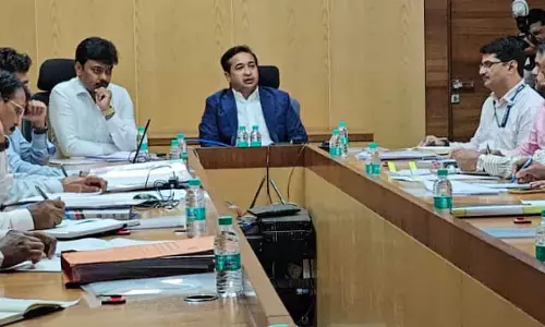 महाराष्ट्र में ताज़े पानी की मछली के उत्पादन को बढ़ावा देगी AI तकनीक: Minister महाराष्ट्र में ताज़े पानी की मछली के उत्पादन को बढ़ावा देगी AI तकनीक: Minister
