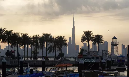 United Arab Emirates ने तनाव के बीच दुबई में सामान्य कामकाज की बात कही