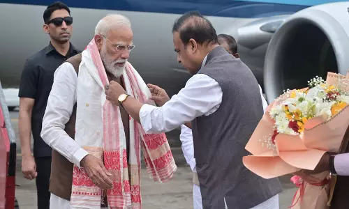 PM 2-दिवसीय दौरे पर गुवाहाटी पहुंचे, ₹47,703 करोड़ के विकास कार्यों का शुभारंभ करेंगे