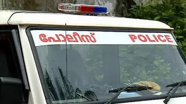 Kerala: ड्यूटी के दौरान स्पा से पकड़े गए पुलिसकर्मी का तबादला