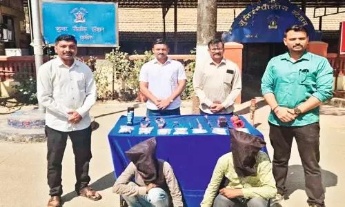 Junnar-Ambegaon मंदिर चोरी गिरोह का भंडाफोड़; दो गिरफ्तार Junnar-Ambegaon मंदिर चोरी गिरोह का भंडाफोड़; दो गिरफ्तार