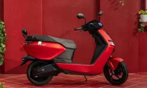Ather के Rizta S और 450S इलेक्ट्रिक स्कूटर्स पर 20,000 रुपये तक का डिस्काउंट ऑफर
