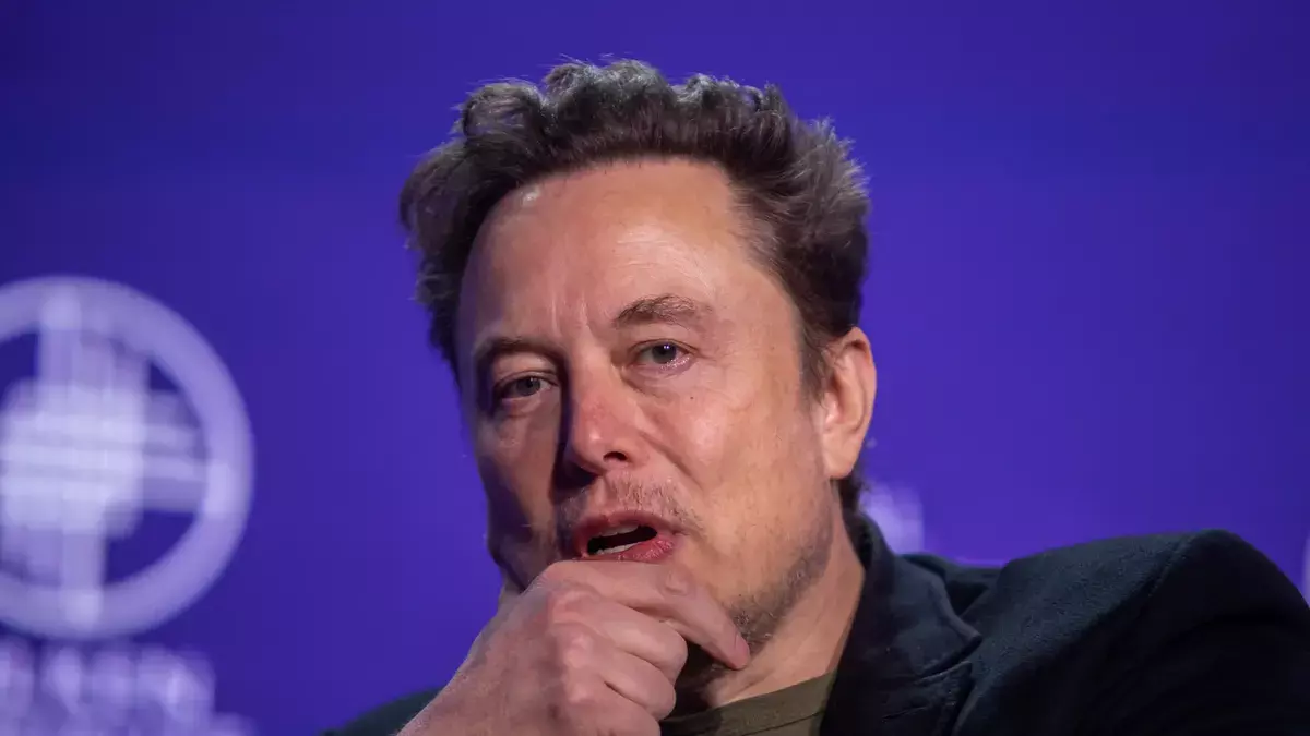 Elon Musk का ChatGPT पर तीखा निशाना, बोले बच्चों को इससे दूर रखें