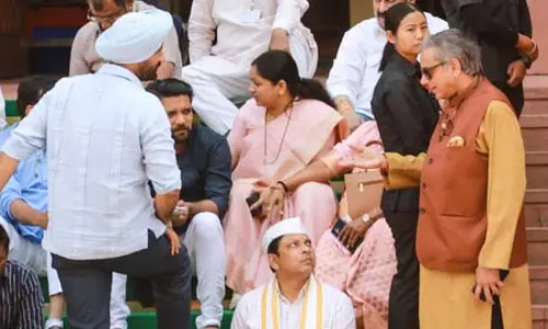 एलपीजी किल्लत को भाजपा ने बताया अफवाह, विपक्ष ने कहा-जमीनी हकीकत गंभीर एलपीजी किल्लत को भाजपा ने बताया अफवाह, विपक्ष ने कहा-जमीनी हकीकत गंभीर
