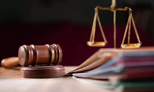 नाबालिग लड़की के अपहरण और gang-rape के लिए तीन युवकों को उम्रकैद की सजा नाबालिग लड़की के अपहरण और gang-rape के लिए तीन युवकों को उम्रकैद की सजा