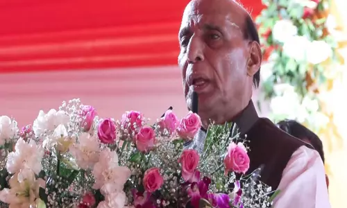 Rajnath Singh ने पाकिस्तान को ऑपरेशन सिंदूर पर चेतावनी दी Rajnath Singh ने पाकिस्तान को ऑपरेशन सिंदूर पर चेतावनी दी