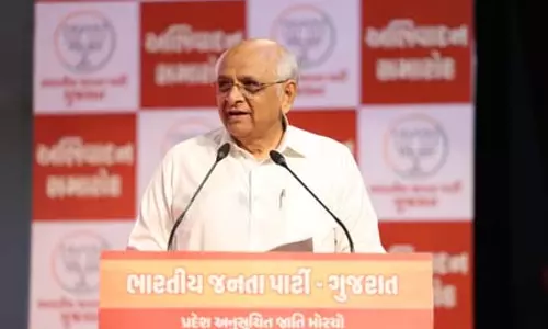 गैस सिलेंडर समय पर उपलब्ध होंगे, किसानों को सीएम भूपेंद्र पटेल का भरोसा गैस सिलेंडर समय पर उपलब्ध होंगे, किसानों को सीएम भूपेंद्र पटेल का भरोसा