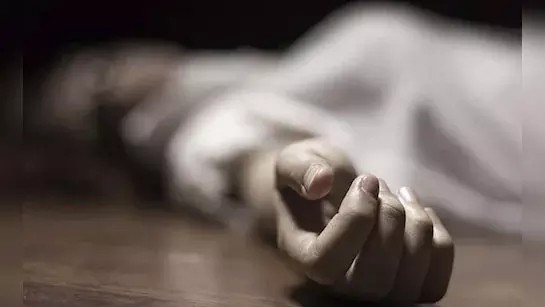 पुलिसकर्मी के शारीरिक शोषण का शिकार फैशन डिजाइनर ने किया सुसाइड, गिरफ्तार पुलिसकर्मी के शारीरिक शोषण का शिकार फैशन डिजाइनर ने किया सुसाइड, गिरफ्तार