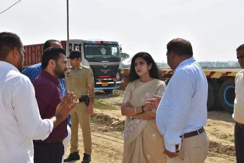 Kaithal DC ने जल उपचार संयंत्र का निरीक्षण, शुद्धिकरण प्रक्रिया की समीक्षा Kaithal DC ने जल उपचार संयंत्र का निरीक्षण, शुद्धिकरण प्रक्रिया की समीक्षा