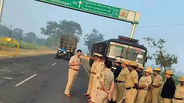 अवैध CH पाउडर की तस्करी: सीमावर्ती इलाकों पर पैनी नज़र, स्थायी जाँच चौकी स्थापित अवैध CH पाउडर की तस्करी: सीमावर्ती इलाकों पर पैनी नज़र, स्थायी जाँच चौकी स्थापित