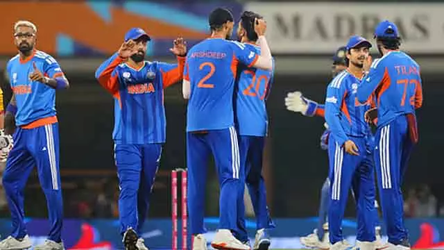 इंग्लैंड के पूर्व खिलाड़ी ने बताया T20 वर्ल्ड कप 2026 की सबसे बेवकूफी वाली टीम; भारत से बड़ा कनेक्शन इंग्लैंड के पूर्व खिलाड़ी ने बताया T20 वर्ल्ड कप 2026 की सबसे बेवकूफी वाली टीम; भारत से बड़ा कनेक्शन