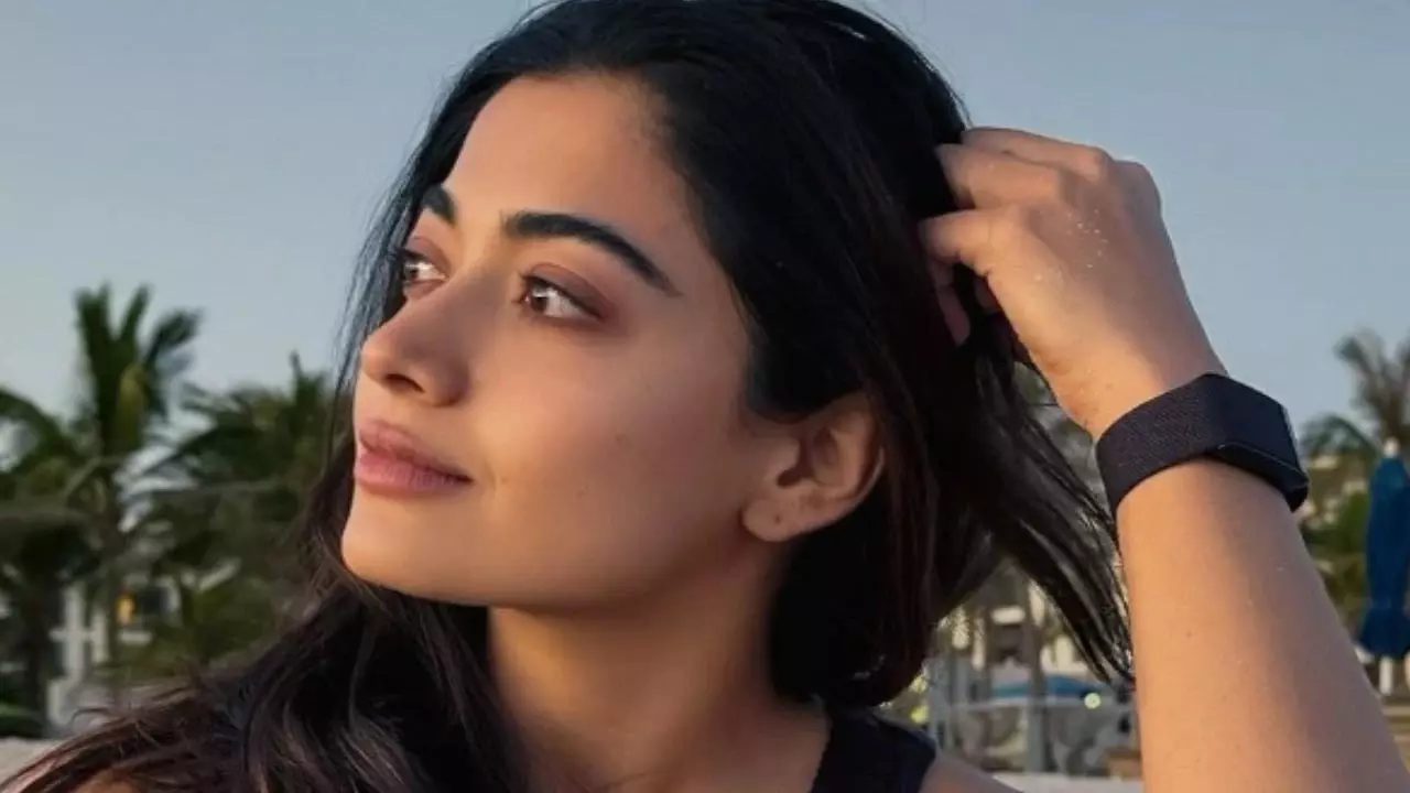 Rashmika Mandanna ने रक्षित शेट्टी से ब्रेकअप पर 8 साल पुराने लीक हुए ऑडियो पर प्रतिक्रिया दी Rashmika Mandanna ने रक्षित शेट्टी से ब्रेकअप पर 8 साल पुराने लीक हुए ऑडियो पर प्रतिक्रिया दी