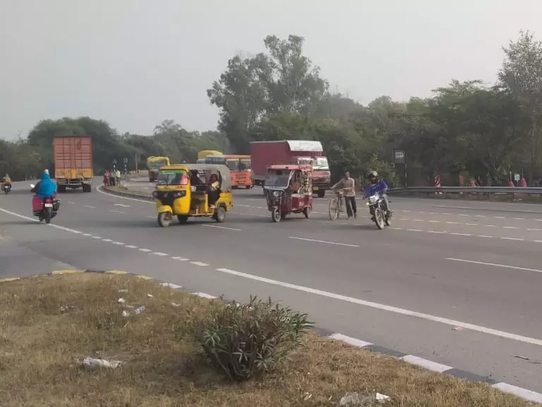 Bareilly: फतेहगंज पश्चिमी में हाईवे कट पर अंडरपास का रास्ता साफ Bareilly: फतेहगंज पश्चिमी में हाईवे कट पर अंडरपास का रास्ता साफ