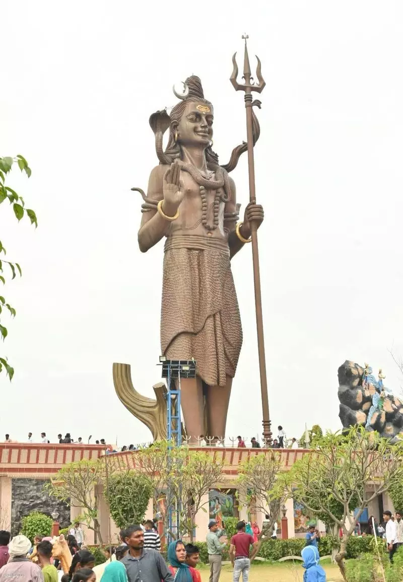 Sirsa में तारा बाबा कुटिया आस्था और भक्ति का केंद्र है Sirsa में तारा बाबा कुटिया आस्था और भक्ति का केंद्र है