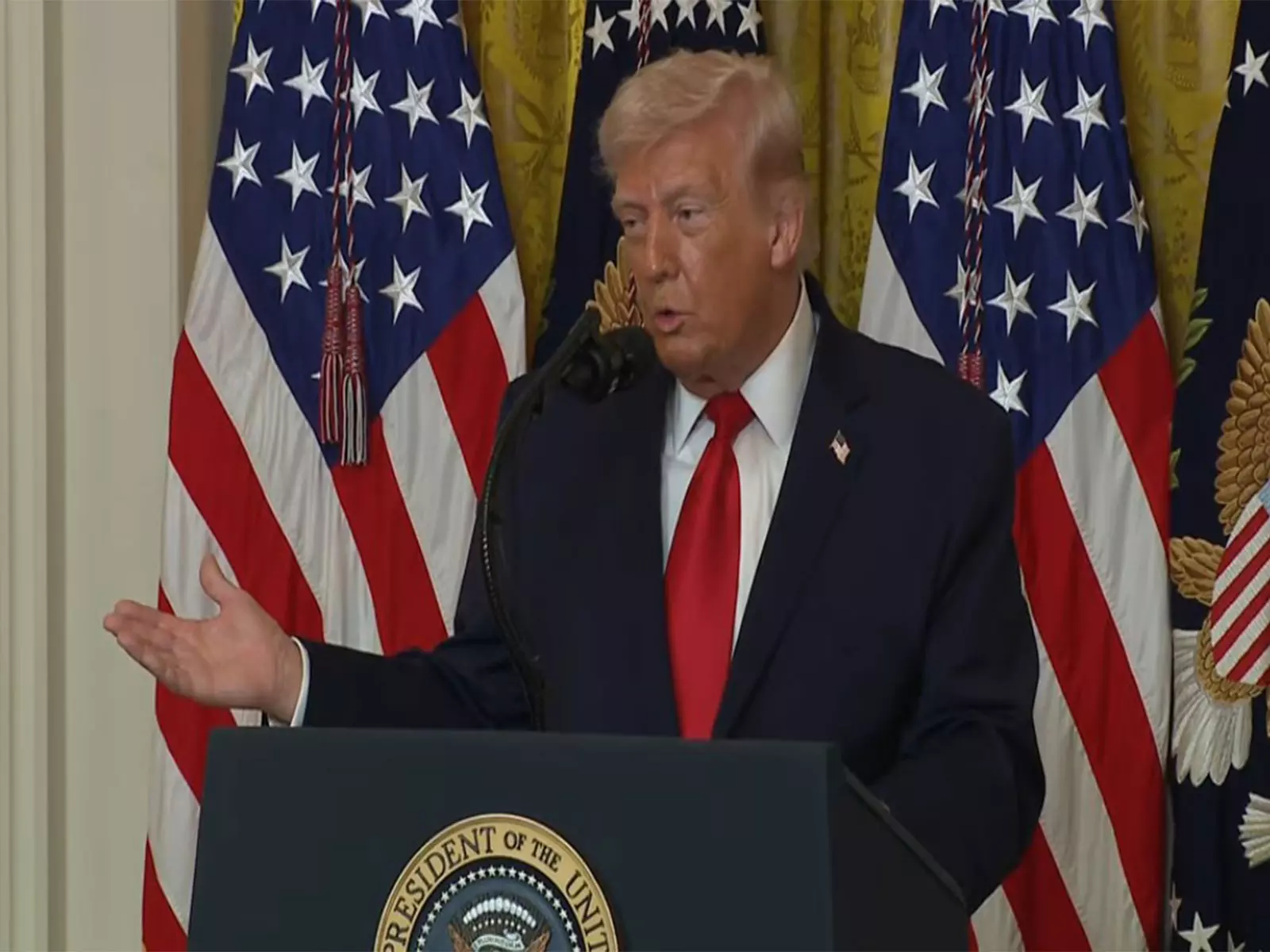 Donald Trump ने ईरान टकराव पर अमेरिकी सेना की ताकत दिखाई Donald Trump ने ईरान टकराव पर अमेरिकी सेना की ताकत दिखाई