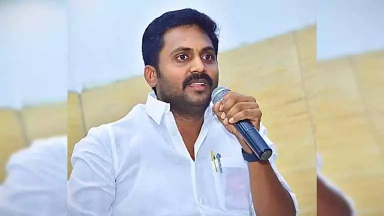 DMK ने छात्र विंग के सचिव आर. राजीव गांधी को हटाया DMK ने छात्र विंग के सचिव आर. राजीव गांधी को हटाया