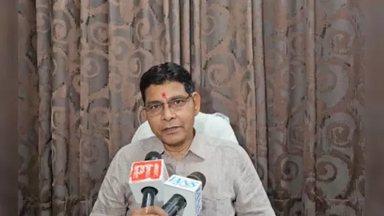 मंत्री टंकराम वर्मा के राजस्व विभाग की 3502 करोड़ रुपए से अधिक की अनुदान मांगें विधानसभा में पारित मंत्री टंकराम वर्मा के राजस्व विभाग की 3502 करोड़ रुपए से अधिक की अनुदान मांगें विधानसभा में पारित