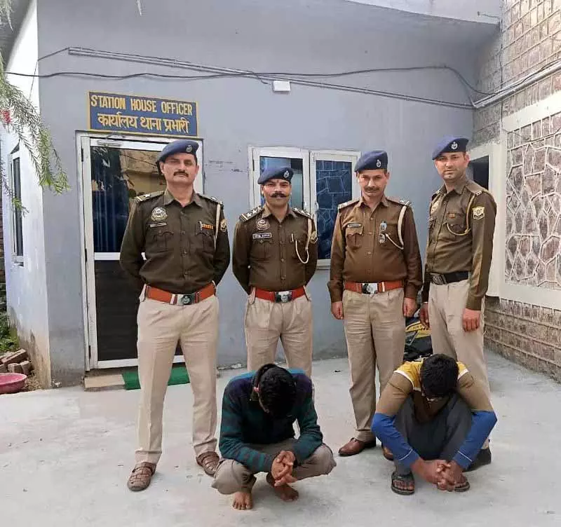 Rehan में गहने चुराने के आरोप में 2 लोग पकड़े गए Rehan में गहने चुराने के आरोप में 2 लोग पकड़े गए
