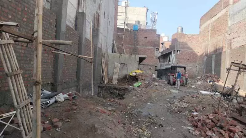 Ludhiana नगर निगम ने अवैध निर्माणों पर शिकंजा कसा Ludhiana नगर निगम ने अवैध निर्माणों पर शिकंजा कसा