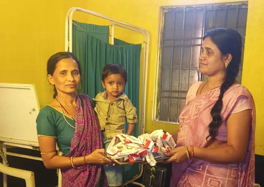 मिलेट बार से कुपोषण पर प्रहार, बच्चों के बेहतर पोषण की ओर बढ़ता कदम मिलेट बार से कुपोषण पर प्रहार, बच्चों के बेहतर पोषण की ओर बढ़ता कदम