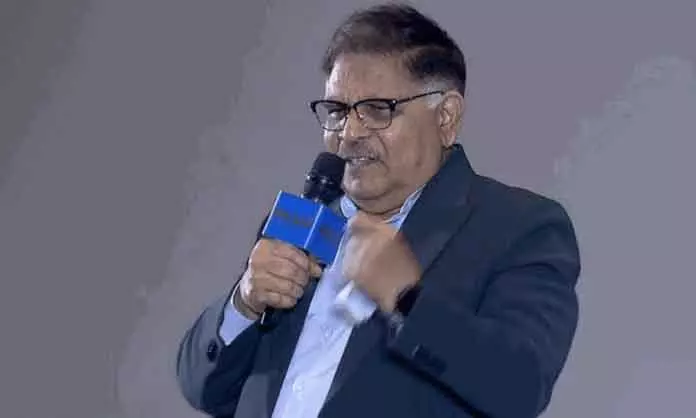 कोकापेट में ‘अल्लू सिनेमाज़’ का उद्घाटन, भावुक हुए Allu Aravind कोकापेट में ‘अल्लू सिनेमाज़’ का उद्घाटन, भावुक हुए Allu Aravind