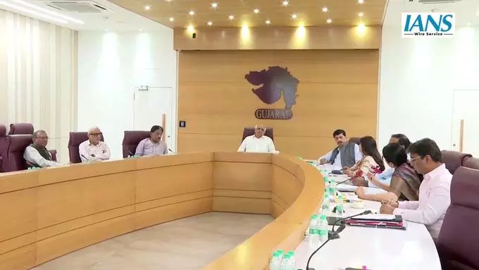 PNG गैस और पेट्रोलियम उत्पादों की स्थिति की समीक्षा बैठक, मुख्यमंत्री भूपेंद्र पटेल ने किया अध्यक्षता PNG गैस और पेट्रोलियम उत्पादों की स्थिति की समीक्षा बैठक, मुख्यमंत्री भूपेंद्र पटेल ने किया अध्यक्षता