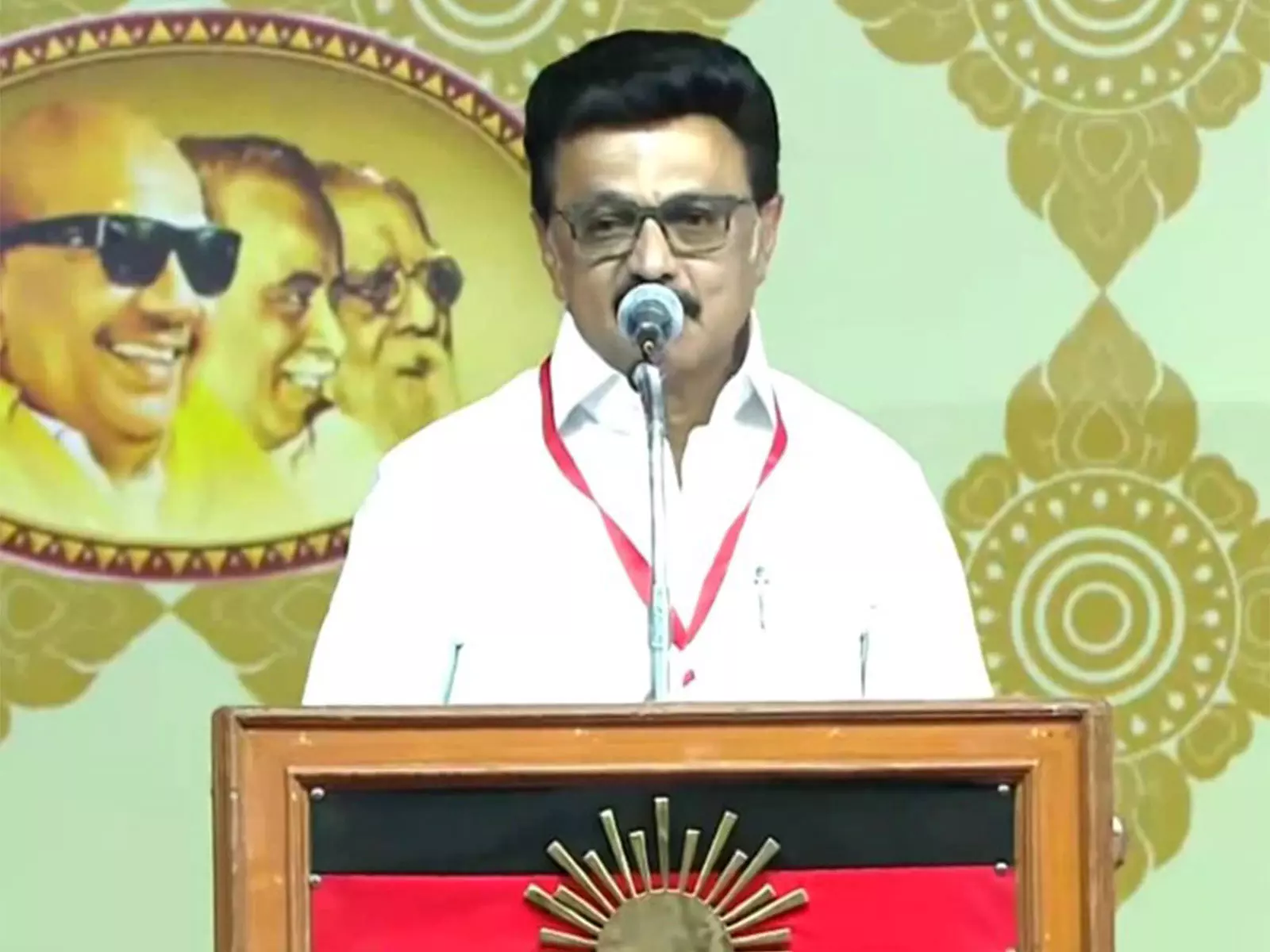DMK आगामी तमिलनाडु विधानसभा चुनावों के लिए 16 मार्च को जिला सचिवों की बैठक आयोजित करेगी DMK आगामी तमिलनाडु विधानसभा चुनावों के लिए 16 मार्च को जिला सचिवों की बैठक आयोजित करेगी