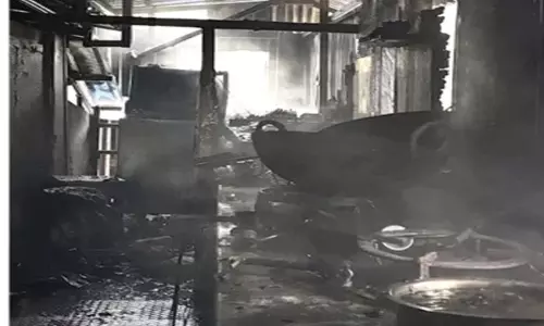 ITANAGAR: हीमा अस्पताल की कैंटीन में आग लगी, काबू पा लिया गया ITANAGAR: हीमा अस्पताल की कैंटीन में आग लगी, काबू पा लिया गया