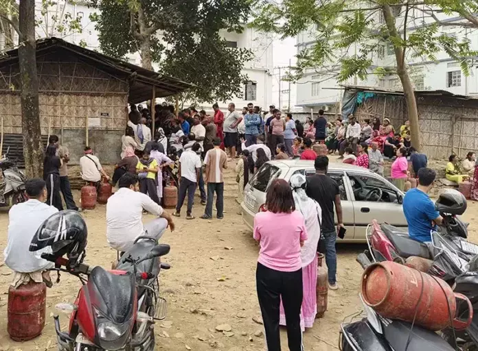 Nagaland : दिमापुर में LPG की भारी मांग से उपभोक्ताओं को हो रही परेशानी