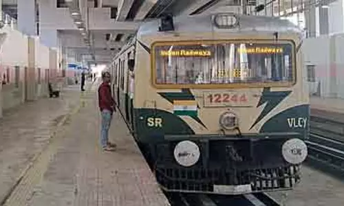 Velachery- परंगीमलाई ट्रेन सेवा शुरू हो गई है