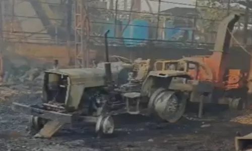 रायपुर : 2 कर्मचारियों की जान दमकल कर्मियों ने बचाई, फैक्ट्री आगजनी घटना पर अपडेट