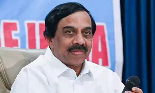 बेंगलुरु में भीख मांगने के पीछे माफिया का हाथ: MLC गोविंदराजू बेंगलुरु में भीख मांगने के पीछे माफिया का हाथ: MLC गोविंदराजू