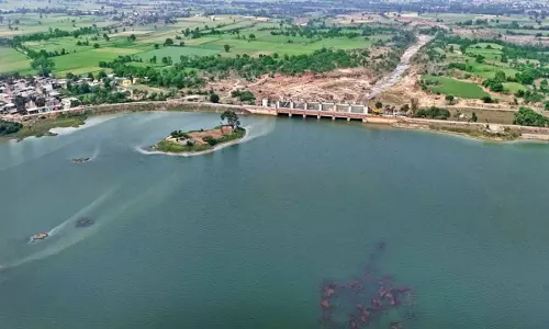 Ujjain: गंभीर डेम में पानी सीमित, नर्मदा लाइन का कनेक्शन लंबित Ujjain: गंभीर डेम में पानी सीमित, नर्मदा लाइन का कनेक्शन लंबित