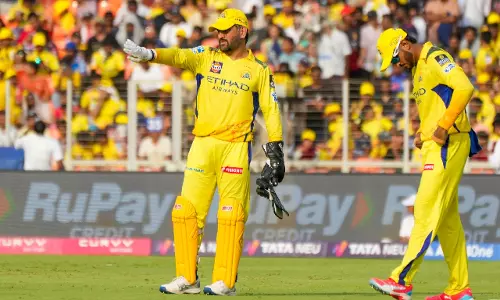 Irfan Pathan: धोनी ने वर्षों तक कमान संभाली, अब युवाओं का समय Irfan Pathan: धोनी ने वर्षों तक कमान संभाली, अब युवाओं का समय