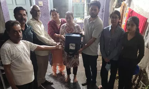 बेटियों ने निभाया पिता का संस्कार, कराया नेत्रदान और देहदान