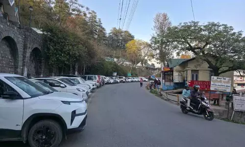 Himachal: नगर निकाय की पार्किंग में ज़्यादा पैसे वसूलने से सोलन के निवासी नाराज़