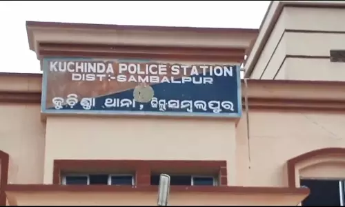 Sambalpur में कार की टक्कर से एक महिला की मौत, पांच घायल