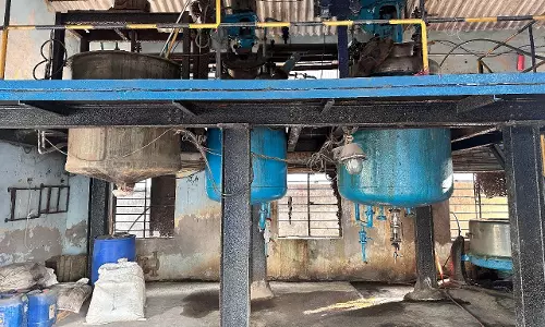 Andhra: DRI ने अल्प्रज़ोलम फैक्ट्री का भंडाफोड़ किया, 47 करोड़ रुपये की ड्रग्स ज़ब्त की Andhra: DRI ने अल्प्रज़ोलम फैक्ट्री का भंडाफोड़ किया, 47 करोड़ रुपये की ड्रग्स ज़ब्त की