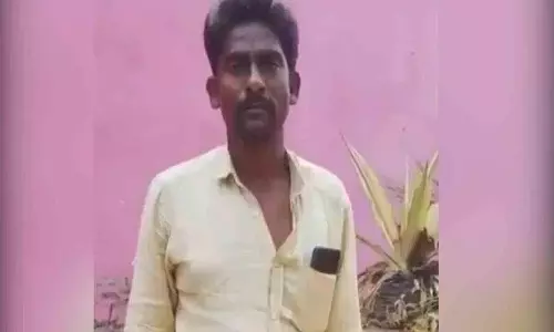एलुरु ज़िले की सीमा में चोरों ने Gas Cylinder लूटा
