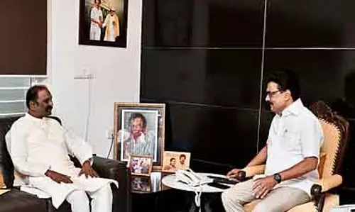 Tamil Nadu : मुख्यमंत्री स्टालिन ने वैरामुथु को ज्ञानपीठ पुरस्कार जीतने पर बधाई दी Tamil Nadu : मुख्यमंत्री स्टालिन ने वैरामुथु को ज्ञानपीठ पुरस्कार जीतने पर बधाई दी