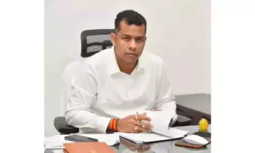 अमरजीवी पोट्टी श्रीरामुलु को समर्पित गीतों की CD जारी, कलेक्टर हिमांशु शुक्ला ने की घोषणा अमरजीवी पोट्टी श्रीरामुलु को समर्पित गीतों की CD जारी, कलेक्टर हिमांशु शुक्ला ने की घोषणा