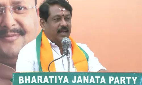 तमिलनाडु में गांजे की बढ़ती बिक्री के कारण महिलाओं के खिलाफ अपराधों में वृद्धि: TN BJP प्रमुख नैनार नागेंद्रन तमिलनाडु में गांजे की बढ़ती बिक्री के कारण महिलाओं के खिलाफ अपराधों में वृद्धि: TN BJP प्रमुख नैनार नागेंद्रन