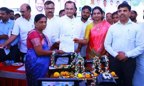 नलगोंडा में महिलाओं को SETWIN प्रशिक्षण और स्वरोज़गार अवसर नलगोंडा में महिलाओं को SETWIN प्रशिक्षण और स्वरोज़गार अवसर