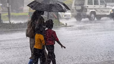 Lucknow: यूपी में गर्मी पर जल्द लगेगी ब्रेक, मौसम में बदलाव Lucknow: यूपी में गर्मी पर जल्द लगेगी ब्रेक, मौसम में बदलाव