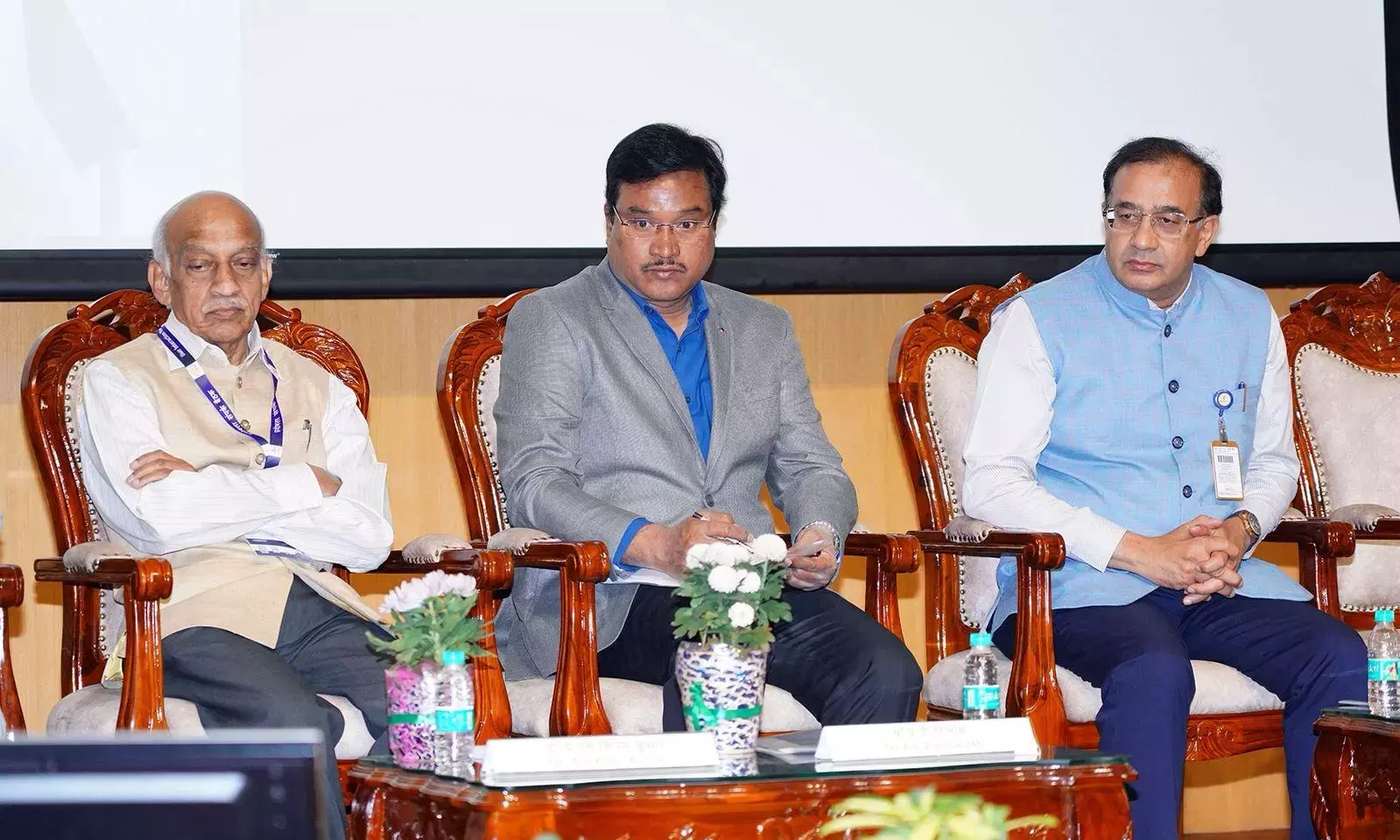 HYDRAA ने खोई हुई झीलों का पता लगाने और 1,350 एकड़ सार्वजनिक भूमि को वापस पाने के लिए HYDRAA ने खोई हुई झीलों का पता लगाने और 1,350 एकड़ सार्वजनिक भूमि को वापस पाने के लिए