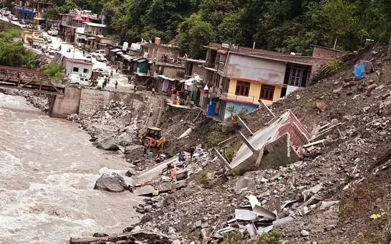 बाढ़ राहत, Himachal के लिए 288.39 करोड़ रुपये की केंद्रीय सहायता बाढ़ राहत, Himachal के लिए 288.39 करोड़ रुपये की केंद्रीय सहायता