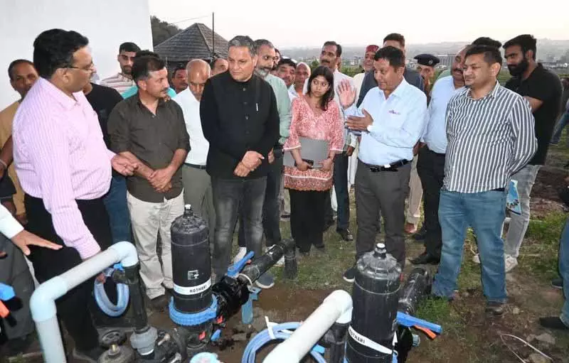 HP SHIVA प्रोजेक्ट बागवानी में ला रहा बदलाव, मंडी में किसानों की आय बढ़ा रहा है: मंत्री HP SHIVA प्रोजेक्ट बागवानी में ला रहा बदलाव, मंडी में किसानों की आय बढ़ा रहा है: मंत्री