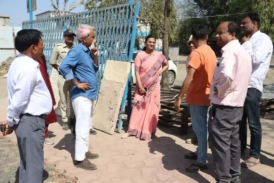 Narsinghpur: गैस आपूर्ति व्यवस्था पर नजर रखने कलेक्टर का बड़ा कदम Narsinghpur: गैस आपूर्ति व्यवस्था पर नजर रखने कलेक्टर का बड़ा कदम