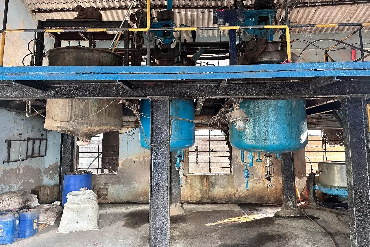 Andhra: DRI ने अल्प्रज़ोलम फैक्ट्री का भंडाफोड़ किया, 47 करोड़ रुपये की ड्रग्स ज़ब्त की Andhra: DRI ने अल्प्रज़ोलम फैक्ट्री का भंडाफोड़ किया, 47 करोड़ रुपये की ड्रग्स ज़ब्त की